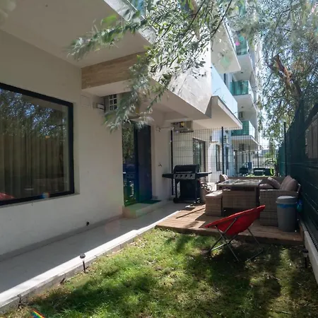 Portami Al Mare - Apartament, Terasa & Curte شقة