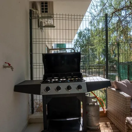 Portami Al Mare - Apartament, Terasa & Curte Năvodari